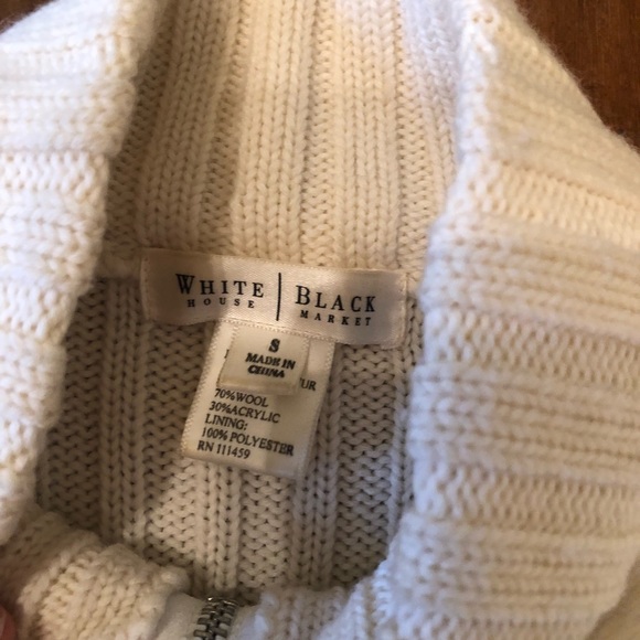 White House black market RABBIT FUR VEST - Picture 3 of 8